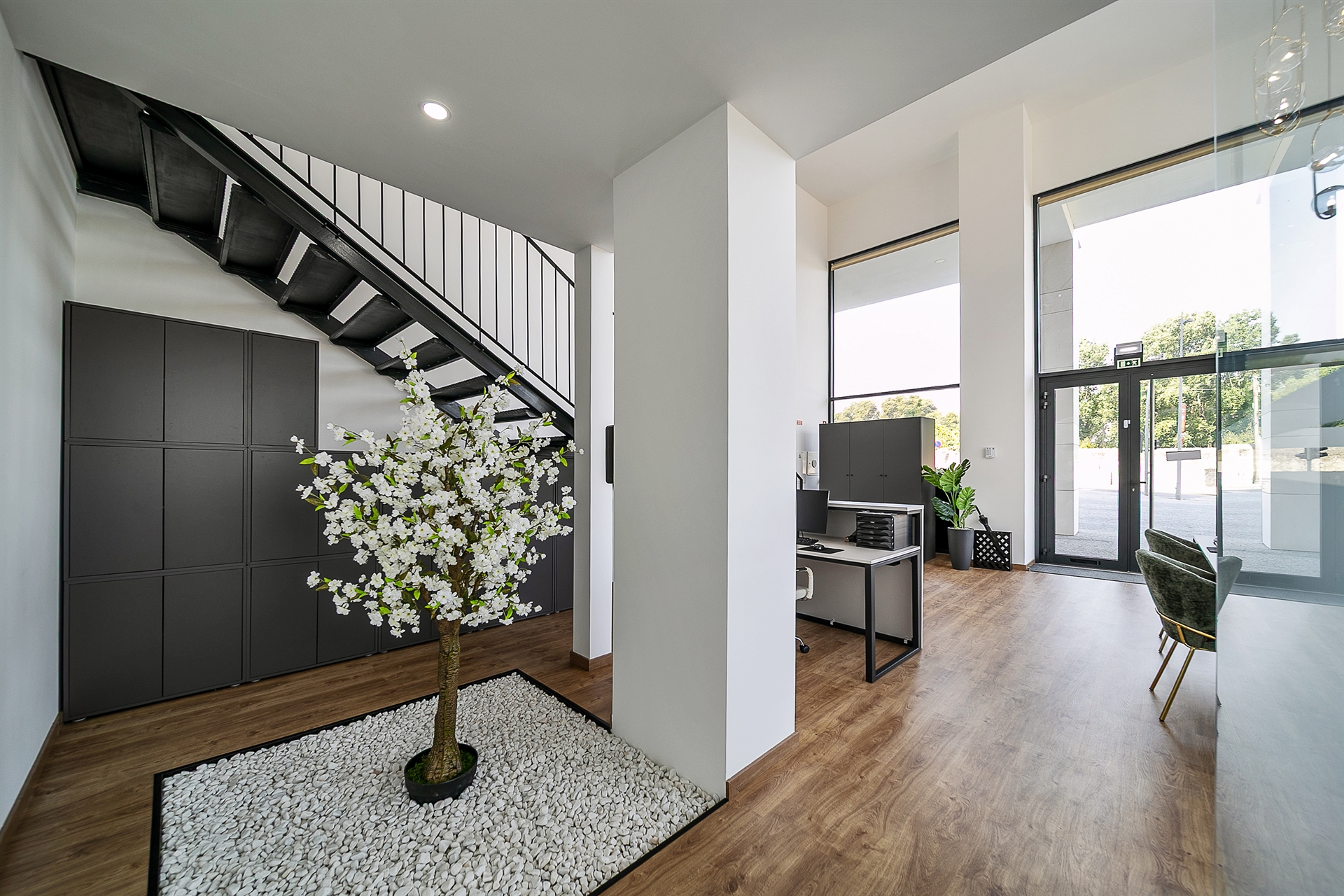 Sede de Golden Hour Real Estate